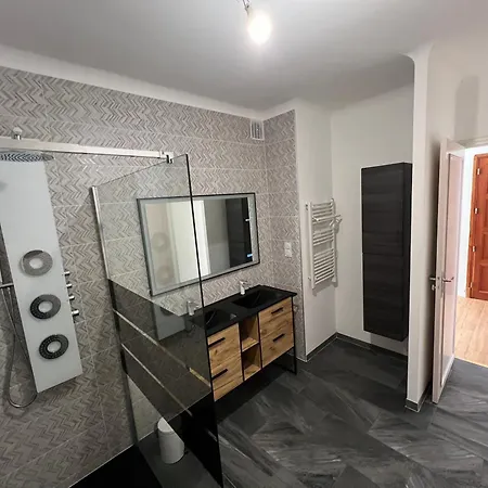 Les Balcons Du Couloubret Apartament