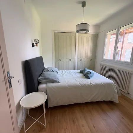 Les Balcons Du Couloubret Apartment *