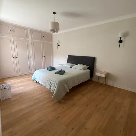 Les Balcons Du Couloubret Apartmán *